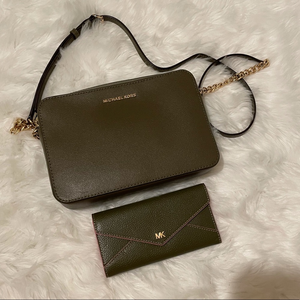 Authentic Olive green crossbody Michael Kors bag and wallet set.
